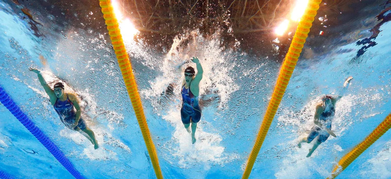 Elite swimming training in Seville